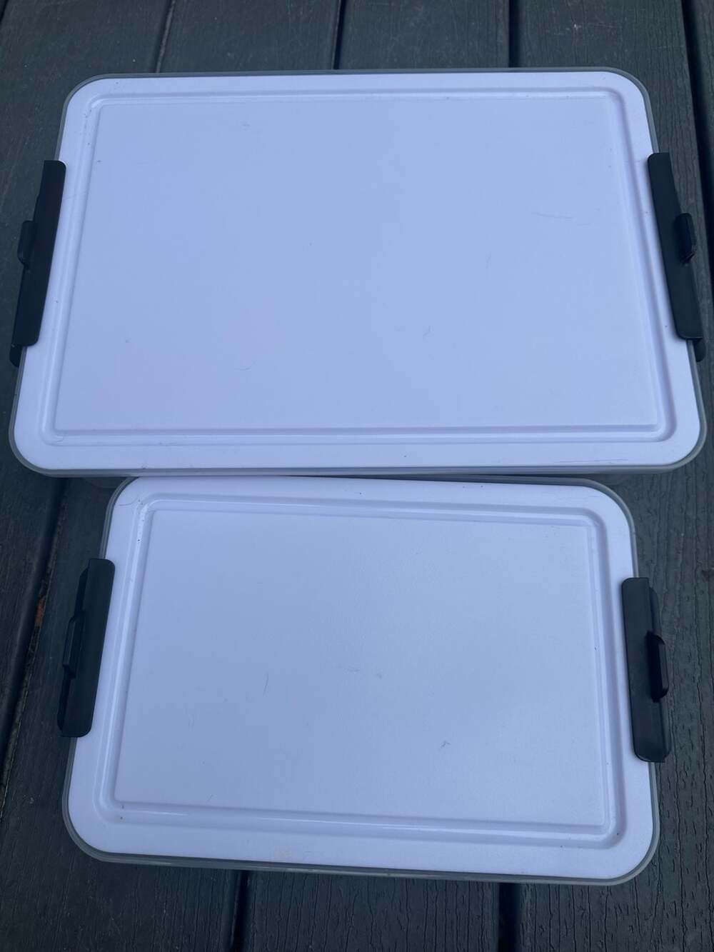 Farberware SnackleBox Compartmentalized Food Storage ContainersLatching Lids